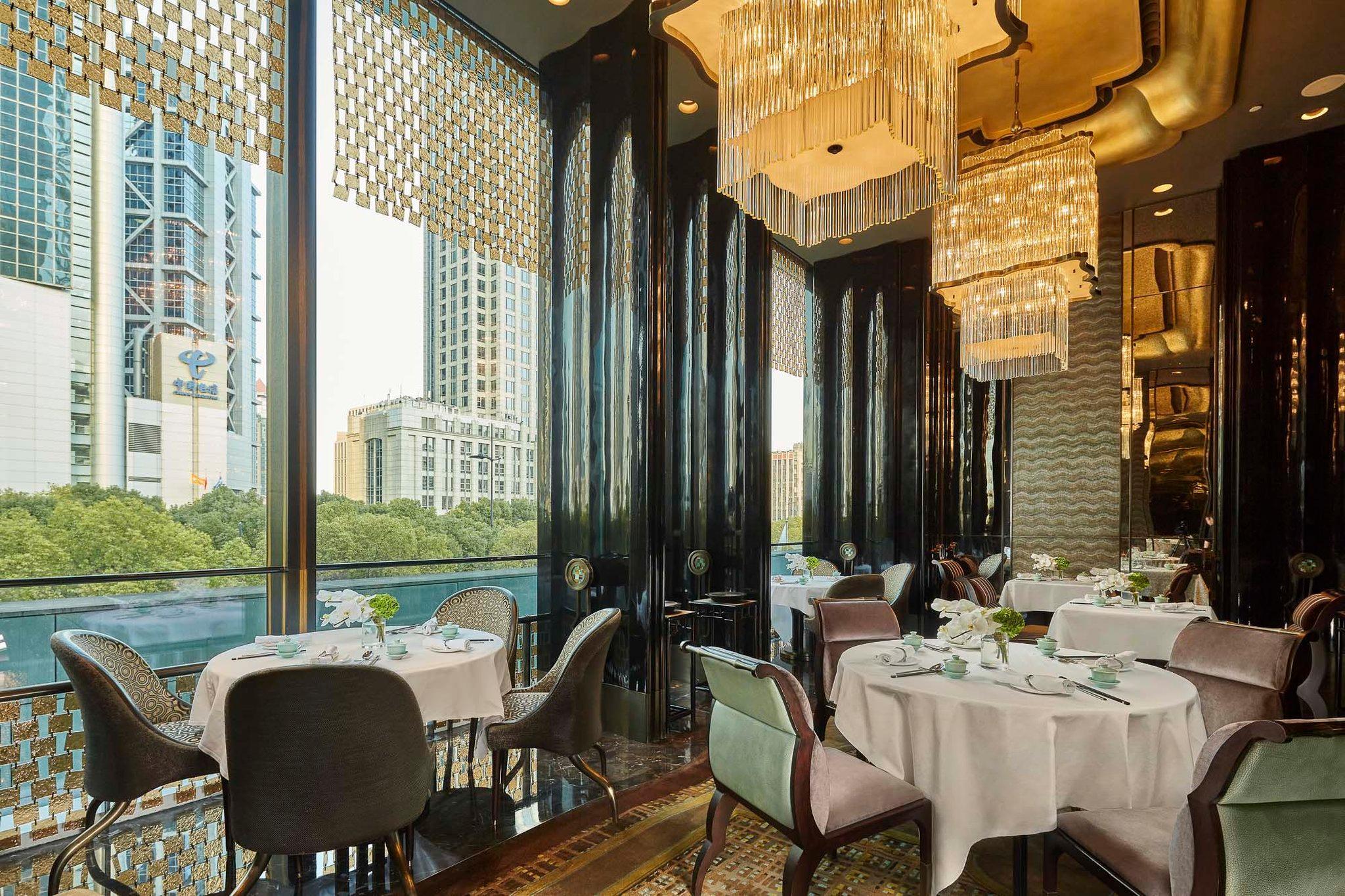 Regent Pudong - Complimentary First Round Minibar Per - Including A Bottle Of Wine 5* Shanghai