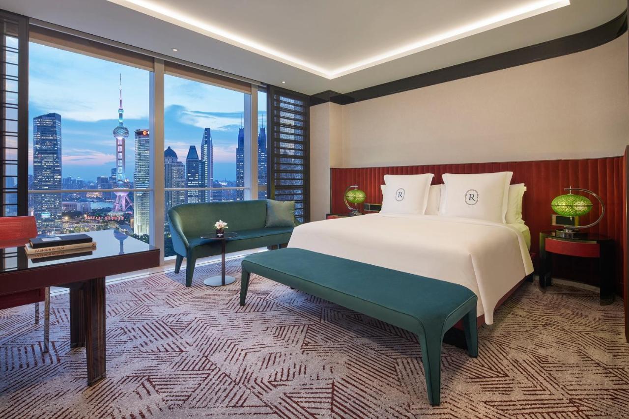Regent Pudong - Complimentary First Round Minibar Per - Including A Bottle Of Wine ホテル 上海市