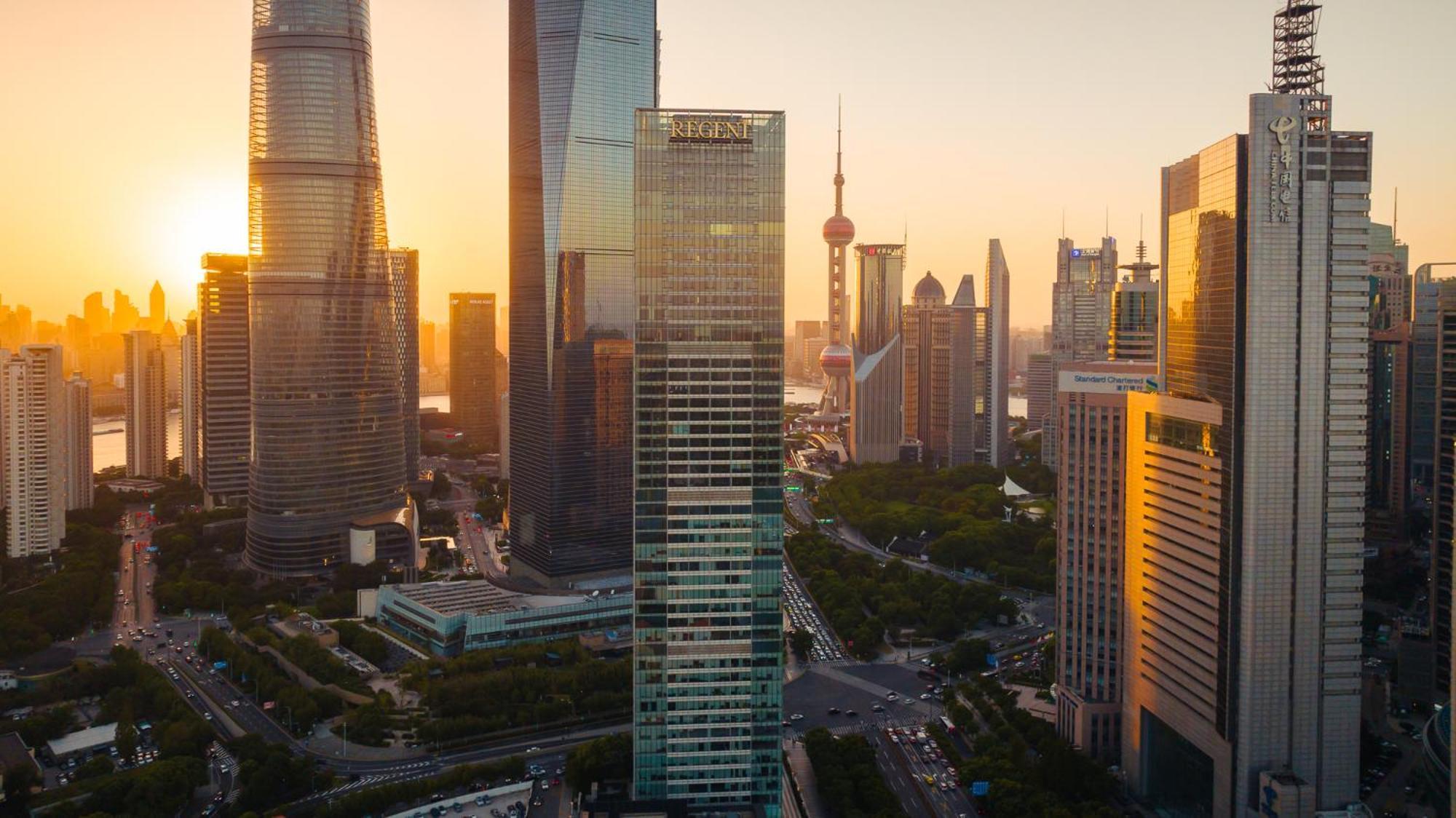 Regent Pudong - Complimentary First Round Minibar Per - Including A Bottle Of Wine 5* Shanghai