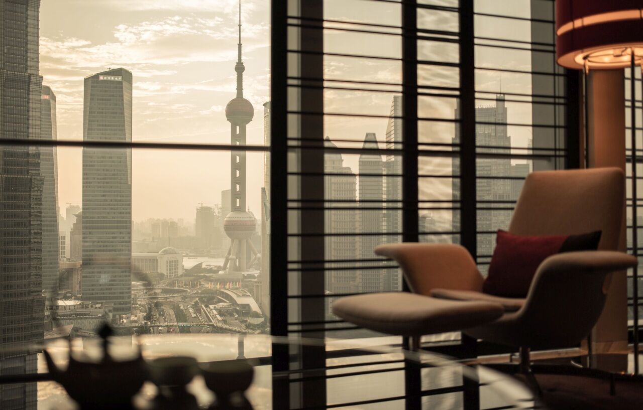 Hotel Regent Pudong - Complimentary First Round Minibar Per - Including A Bottle Of Wine 5*